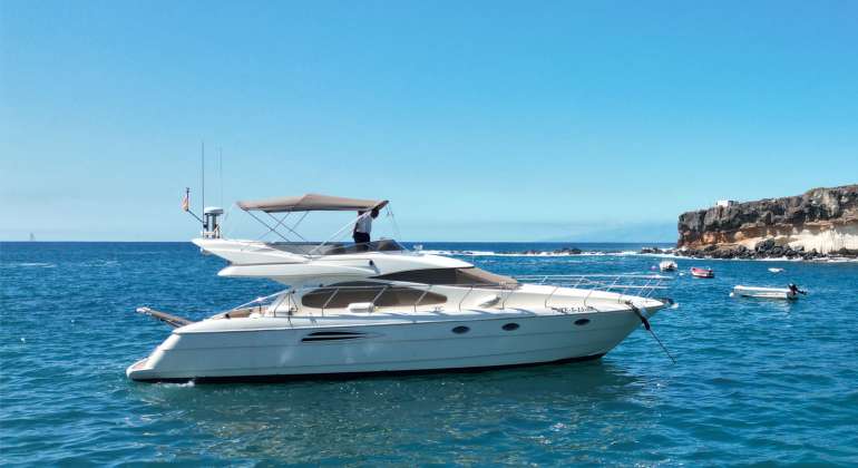 Luxury Yacht Rental with Captain in Tenerife with Astondoa 46 GLX