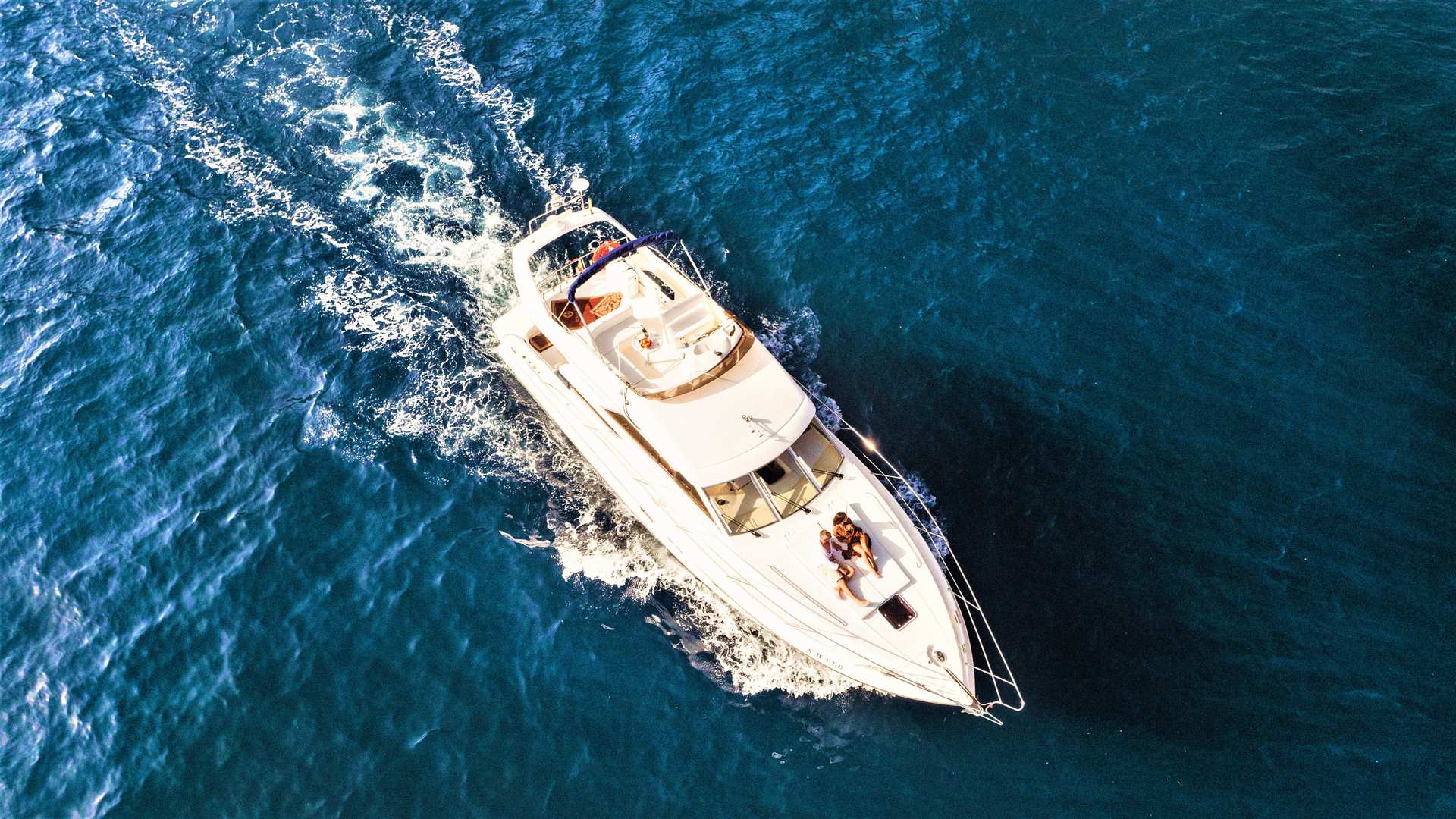 Private Boat Rental with Captain with Princess 440